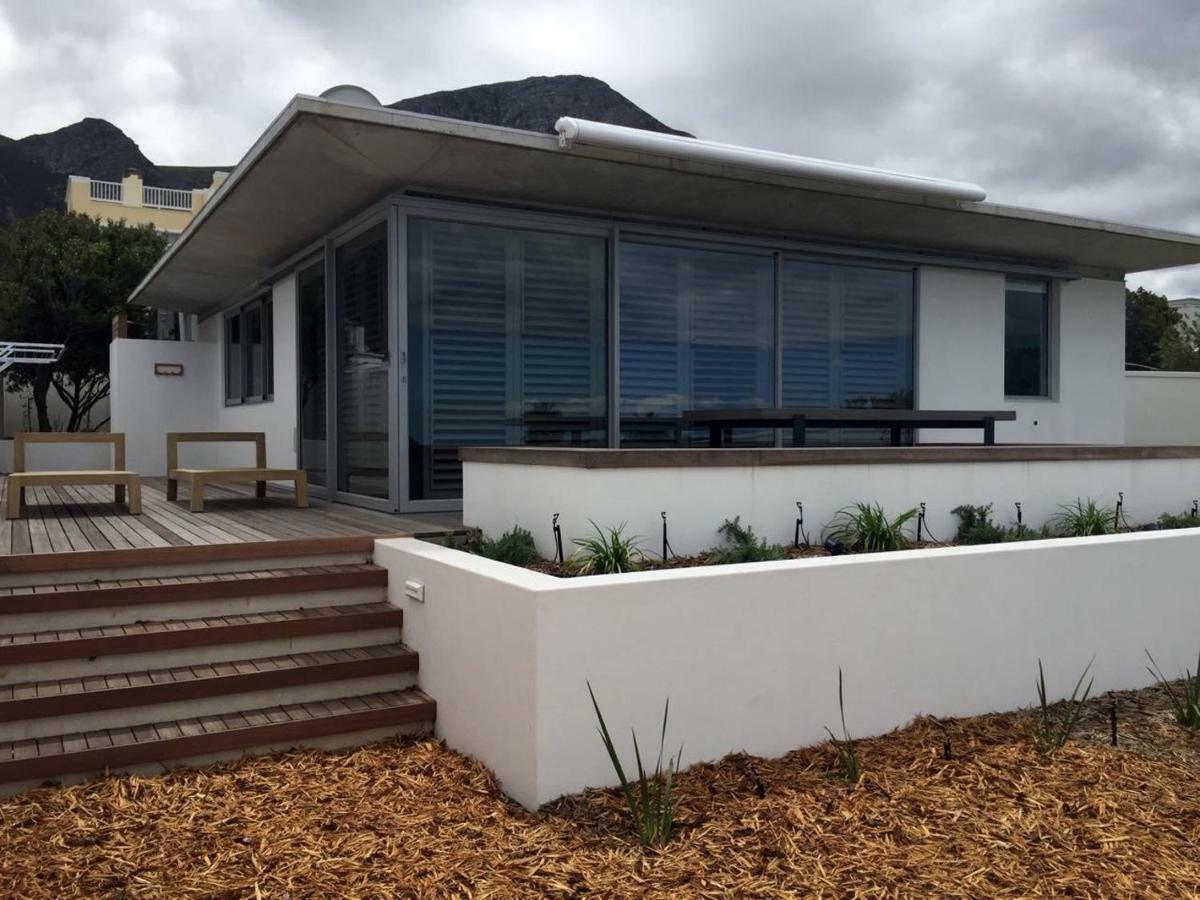 Troon Beach Cottage Hermanus Exteriör bild